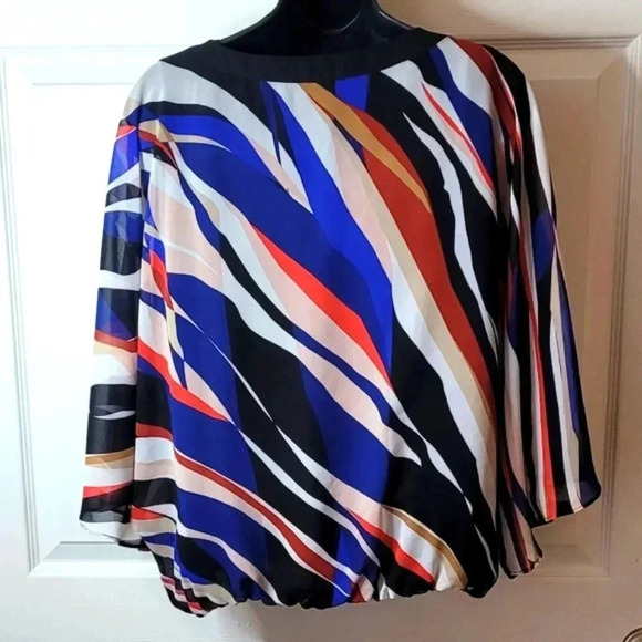 VINCE CAMUTO 3/4 Sleeve Sheer Pleated Elastic Hem Blouse - Picture 4 of 9